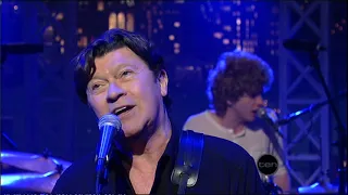 TV Live: Robbie Robertson - "He Don't Live Here No More" (Letterman 2011)