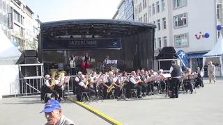 Brass band covers Abba