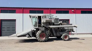 Gleaner F3 Combine