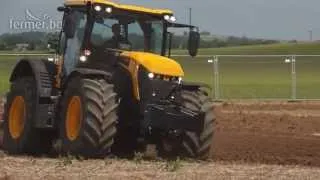 JCB Fastrac 4000 - уникални трактори от ново поколение