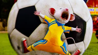 O rato joga futebol | O Pequeno Stuart Little 2 | Clipe