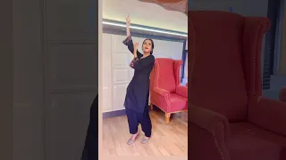 Sargun Mehta beautiful dance on Softly song By Karan Aujla #trending #dance #karanaujla #softly #yt