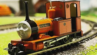 NARROW GAUGE RHENEAS RUNNING | BACHMANN | THOMAS AND FRIENDS