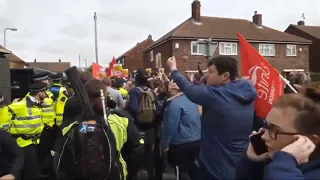 Man gets chased by scousers after saying Liverpool is a shithole