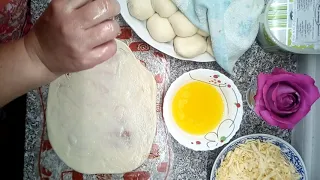 Лепешки с сыром.