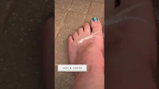 Feet in the shower 🚿 🧼