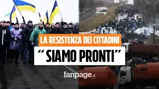 Ucraina, cittadini disarmati formano barriera umana e bloccano strade:"Non li lasceranno avvicinare"