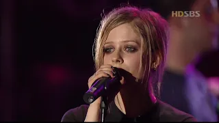 [1080p 60fps] Fall To Pieces-Avril Lavigne [Live In Seoul, 2004]