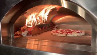 85 Second Perfect Pizza With Wood Holder For The Perfect Bake! The Paralegna From Forno Bello