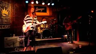 Samantha Fish Live - "Louisiana Rain" (bad audio)