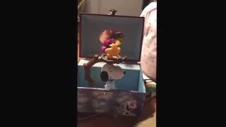 Snoopy in the music box
