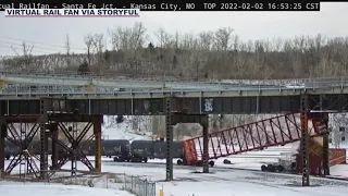 Train derailment caught on camera