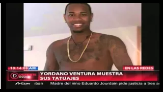 YORDANO VENTURA MUESTRA SUS TATUAJES