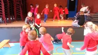 Sportdag - Hoepeldans - OBS de Zuidooster - Groep 1/2 B