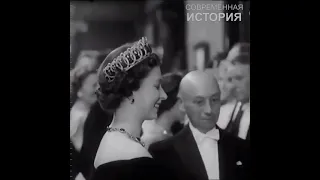 День встречи королевы Елизаветы II и Мэрилин Монро, октябрь 1956 года