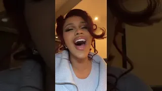 Cardi B Tries To Sing Like Ariana Grande #shorts