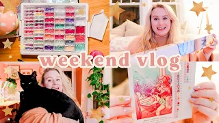 Weekend Vlog | Kitting Up, Home Painting Projects, Reading, PCOS, + Snack Haul 💖