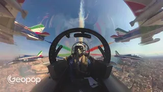 Il dietro le quinte delle coreografie delle Frecce Tricolori (fanno tutto a occhio)