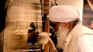 White Sun Gong with Harijiwan