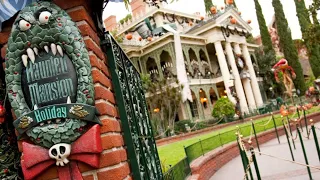 [2022] The Haunted Mansion Holiday Disneyland [4K at 60 FPS]