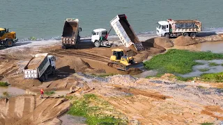 Fantastic SHACMAN Transport Sand filling Land Talent skill with Bulldozer SHANTUI DH17