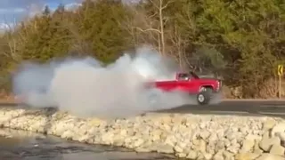 Baddest Squarebody Burnout