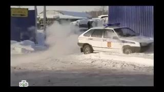 Братаны-3 (2012) 23 серия - short car chase scene