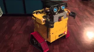 WALL-E7 TRANSFORMING LEGO® MINDSTORMS® EV3 ROBOT