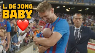 💙❤️ LUUK DE JONG receives affection from CAMP NOU 💙❤️