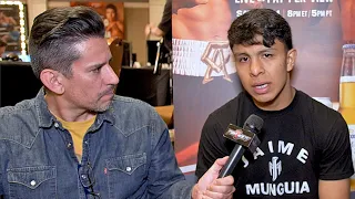 Jaime Munguia says De La Hoya's in Canelo's HEAD; Laughs at confrontation between two!