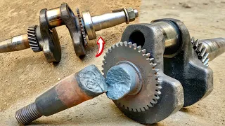 A Broken Crankshaft of The Generator Engine That The Mechanic Attached to The Challenge//Must watch
