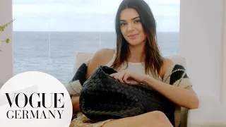 Inside Kendall Jenner's Bag | VOGUE Germany