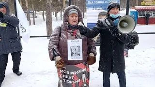 Митинг памяти убитого Б.Немцова в г. Че! Выступления двух женщин-активисток 27.02.21 Волкова-Горина.