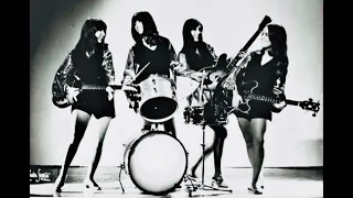 Stardust Come Back- Girls Take Over (All Girl Band)