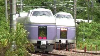 (HD) カーブを高速通過!! 振り子特急スーパーあずさ号2 (E351系特急電車)