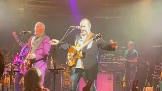 Colin Hay from Men at Work -- Down Under (Live) -- Look who the drummer is!