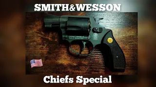 Revolver Smith & Wesson Chiefs Special à blanc 🇺🇸