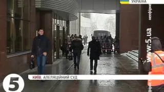 Звільнено з-під арешту ще двох постраждалих на Банковій