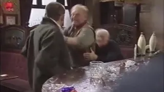 Coronation Street - Les Battersby vs Peter Barlow (22nd April 2001)