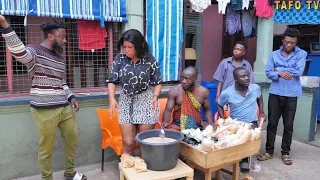 Akabenezer Alias Mr Tea Mpampa Eats 40 Loaves Of Bread With One Big Container Of Tea🥳Guinness Book🤣