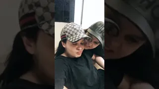 Maiara e Maraisa - Maiara beijando mto a Maraisa