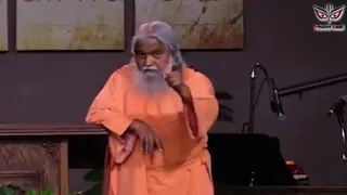 Christian fake "sadhu" says that three angels guards President Donald Trump, protecting him