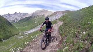 MTB Aufstieg zum Chaschauna-Pass ab Alp Chaschauna