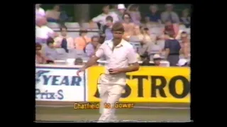 ENGLAND v NEW ZEALAND 2nd TEST MATCH DAY 3 HEADINGLEY JULY 30 1983 EWEN CHATFIELD DAVID GOWER WILLIS