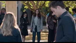 Jessica is Jealous of Justin & Tour Guide Scene - 13 Reasons Why Season 4