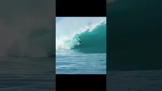 INSANELY HUGE Wave at Teahupo'o