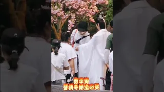 Luo Yunxi feeding Chen Feiyu caught! 《HYX》