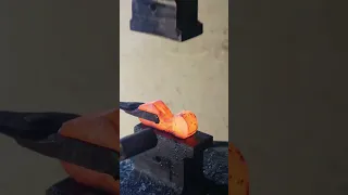 Forging a Sloyd Axe (Short)