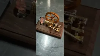How Hot Air Stirling Engine Runs? - EngineDIY