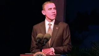 President Obama Toasts Leaders at APEC Summit Dinner
